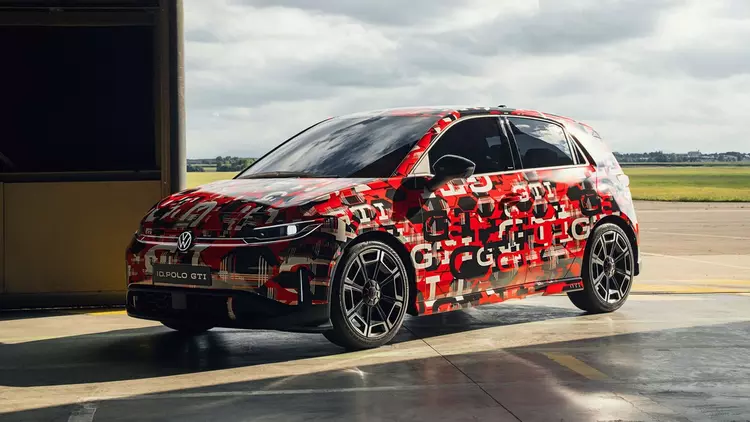Volkswagen Polo GTI: Elektryczny Debiut na ...