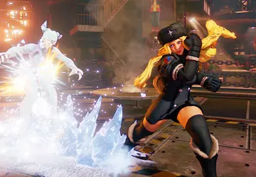 Prezent na święta majskie: Street Fighter ...