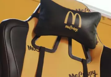 McDonald's organizuje loterię, w której do ...