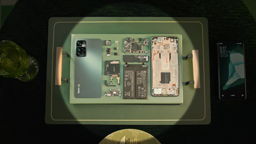Redmi Note 11 Pro+ rozebrany na części [Wideo]
