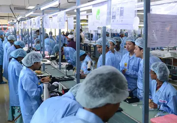 Chińskie firmy Xiaomi, OPPO i Vivo ...