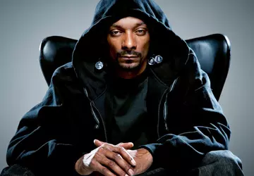 Wirtualna działka obok rapera Snoopa Dogga ...