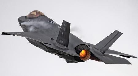 Honeywell Aerospace przygotowuje się do integracji zmodernizowanego systemu zarządzania energią i termiką w myśliwcu piątej generacji F-35 Lightning II.