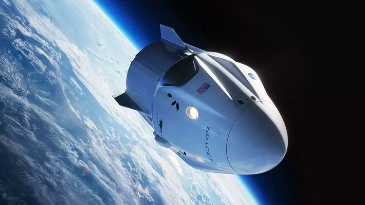 SpaceX zatrzymuje produkcję nowych Crew Dragon: ...