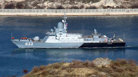 Rosjanie umieścili na Morzu Czarnym okręt Tsiklon z 2023 r., który może przenosić pociski Kalibr i Onyx, ale nie może odpalać rakiet