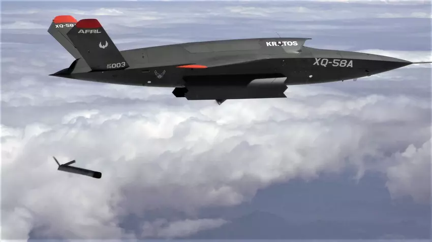 Bezzałogowy samolot XQ-58A Valkyrie o prędkości lotu 1050 km/h pomyślnie przeszedł testy w Stanach Zjednoczonych