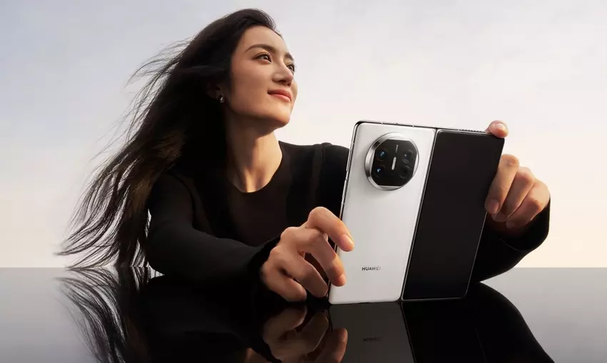 Huawei ogłosił ceny składanego smartfona Mate X5 ze skandalicznym procesorem Kirin 9000S - topowa modyfikacja kosztuje 2335 dolarów