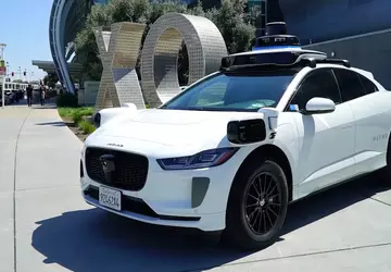 Koniec bezkarności dla robotów: Kalifornia ukara ...