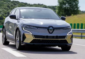 Renault przygotowuje powrót silnika spalinowego w ...