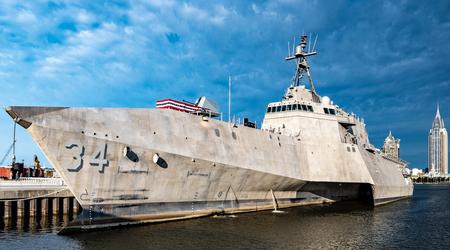Marynarka Wojenna Stanów Zjednoczonych oddała do użytku nowy okręt bojowy klasy Independence USS Augusta