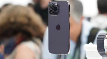 Kuo: przychody Apple z iPhone'ów mogą spaść o 20-30% w tym kwartale z powodu protestów w fabryce Foxconn