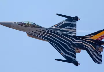 Belgia nie przekaże Ukrainie myśliwców F-16 ...