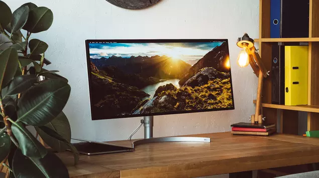 Przegląd 34-calowy monitoru od LG 34WK95U ...