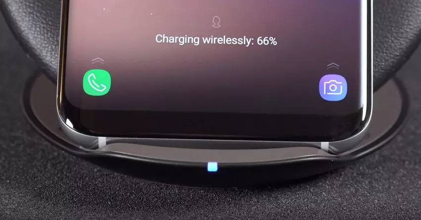 Samsung przygotowuje pauerbank o 10000 mAh z szybkim i bezprzewodowym ładowaniem