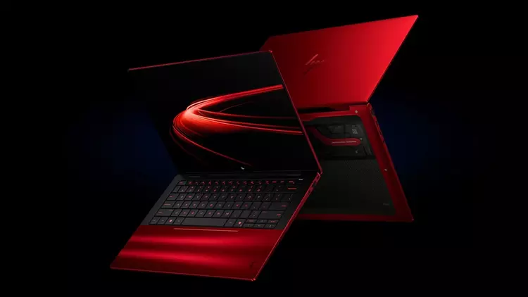 HP i Ferrari wprowadzają limitowany laptop ...