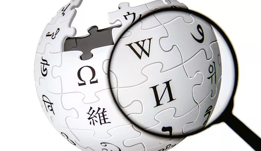 Wikipedia zagrożona: AI i krótkie filmy odbierają coraz większą część odbiorców otwartej encyklopedii