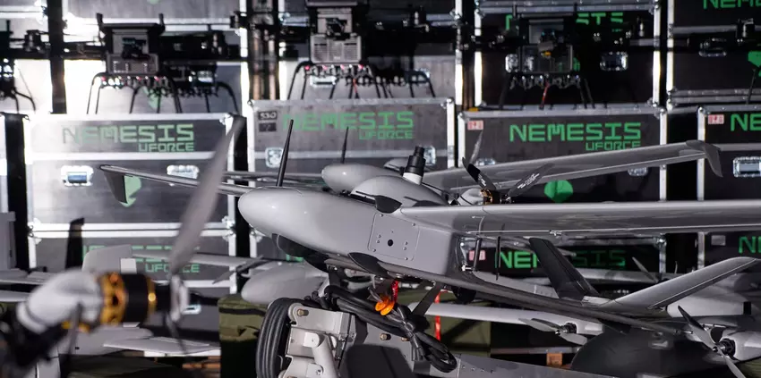 Ciężki ukraiński dron NEMESIS niszczy rosyjski system obrony powietrznej Strela-10M4 - wideo