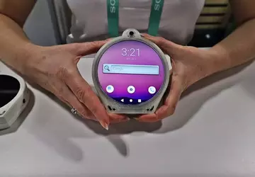 Alternatywny iPhone SE: na targach CES ...