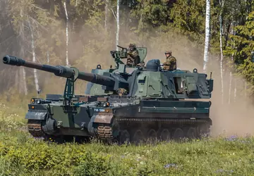 Kontrakt na 36 000 000 euro: ...