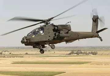 Polska leasinguje śmigłowce AH-64D Apache za ...
