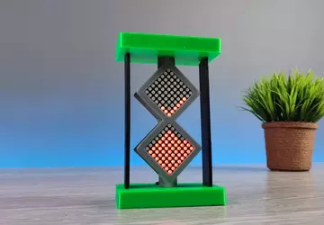 Ta cyfrowa klepsydra DIY zapewnia wrażenie ...