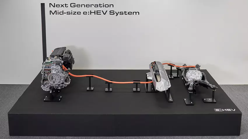 Średniej wielkości system e:HEV nowej generacji