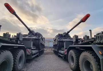 Litwa naprawi 12 ukraińskich samobieżnych haubic ...