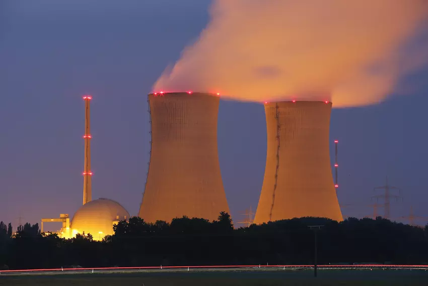 Chiny chcą zbudować pierwszy na świecie reaktor jądrowy z zapłonem termojądrowym