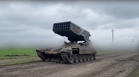 Rosjanie wystrzelili pociski termobaryczne z systemu ciężkich miotaczy ognia TOS-1A w kierunku własnej piechoty