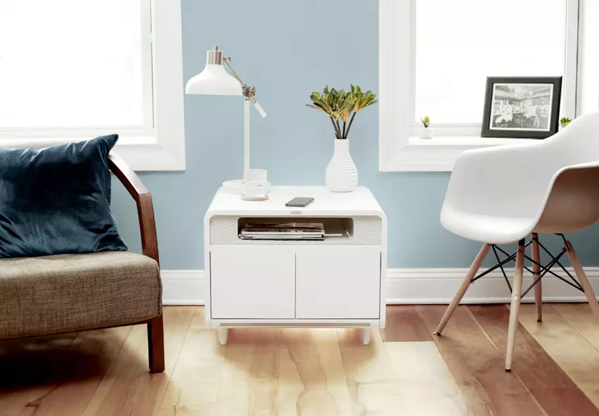 Magazyn smart table Sobro może schładzać napoje, ładować gadżety, zawierać muzykę i światło