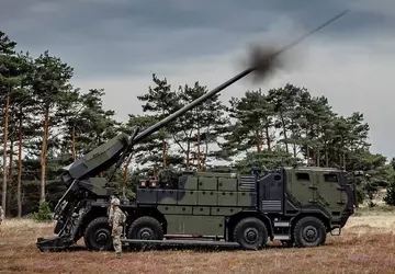 Rheinmetall przekaże AFU prototypy pocisków artyleryjskich ...