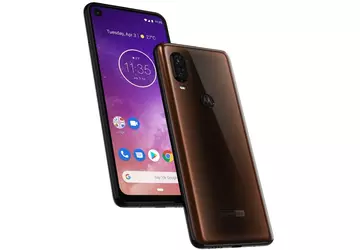 Motorola One Vision z dziurą w ...
