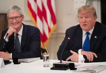 Tim Cook, CEO Apple, weźmie udział ...