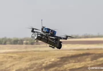 Ukraiński dron FPV po raz pierwszy ...