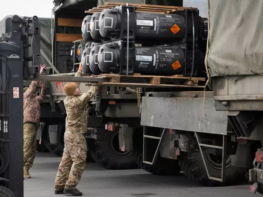 To już oficjalne: USA ogłasza nowy pakiet pomocy wojskowej dla Ukrainy, w skład którego ma wejść amunicja do HIMARS i CyberLux K8, Switchblade 600, Altius-600, UAV Jump 20