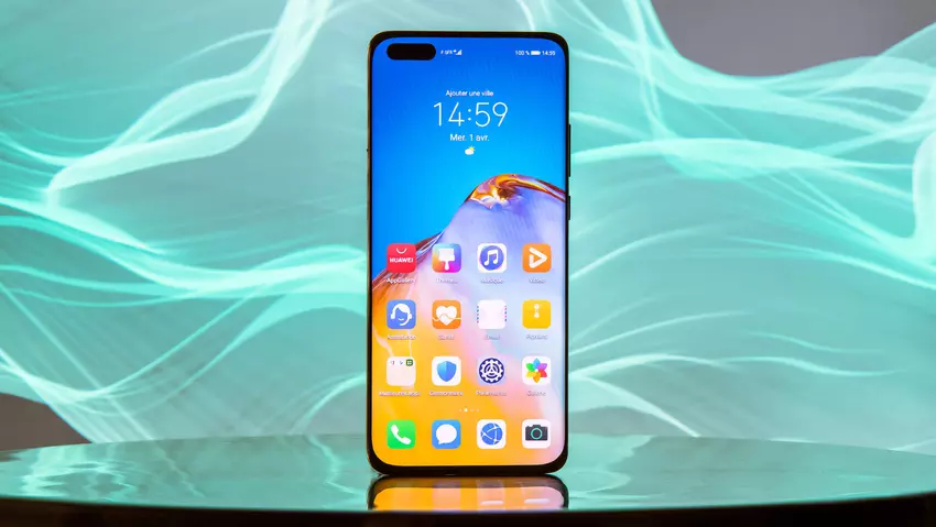 Nie tylko Huawei Mate 40 Pro: Huawei P40, Huawei P40 Pro i Huawei Mate 30 Pro również otrzymały stabilną wersję EMUI 12