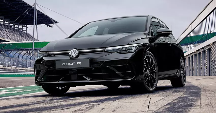 Następny VW Golf będzie korzystał z architektury oprogramowania Rivian