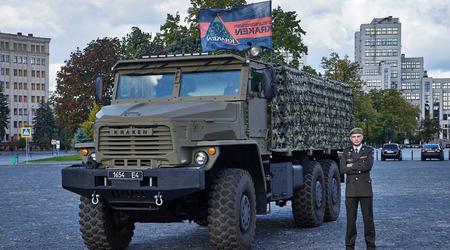 Jednostka specjalna KRAKEN uzbroiła się w trofeum w postaci rosyjskiego pojazdu opancerzonego Tornado-U, który został zdobyty w 2022 roku.