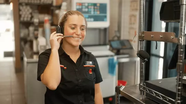 „Wielki Brat” obserwuje pracowników Burger King: ...