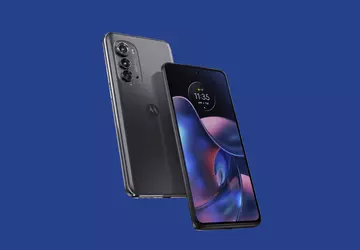 Motorola Edge (2022) z ekranem OLED ...