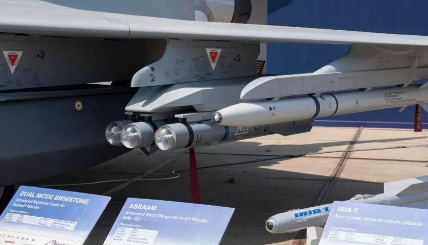 Brytyjskie ministerstwo obrony potwierdza przekazanie Ukrainie laserowo naprowadzanych pocisków precyzyjnych Brimstone 2 (wideo)