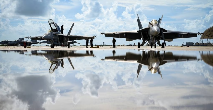 Boeing zapowiada wstrzymanie produkcji myśliwców F/A-18E-F - moce produkcyjne zostaną przekierowane na komponenty do F-15EX, T-7A i dronów MQ-25