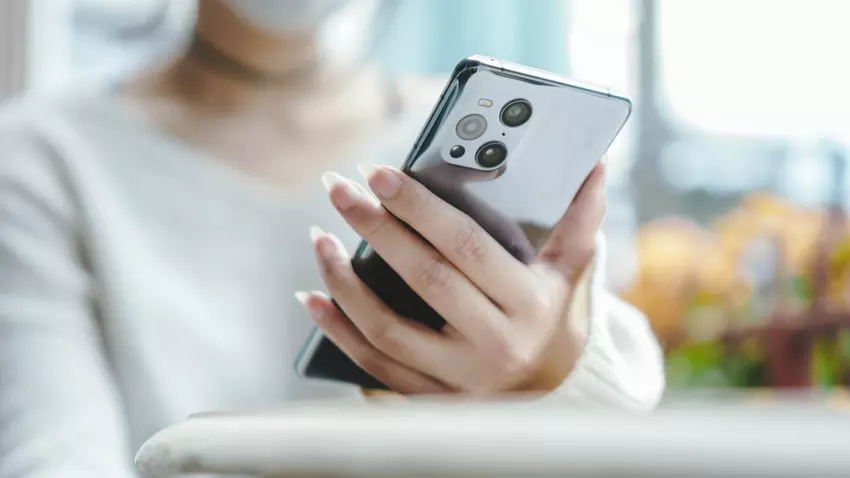 Snapdragon 898, ekran 120Hz i aparat 80MP - OPPO Find X5 ujawnia swoją specyfikację