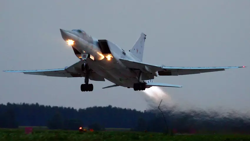 Ukraina oficjalnie potwierdziła udział w nowym ataku na rosyjskie lotnisko, na którym stacjonują zdolne do przenoszenia pocisków nuklearnych naddźwiękowe bombowce Tu-22M3.