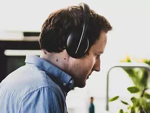 Bose Noise Cancelling  700 Słuchawki