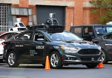 Uber zawieszony badanie bezzałogowych statków z ...