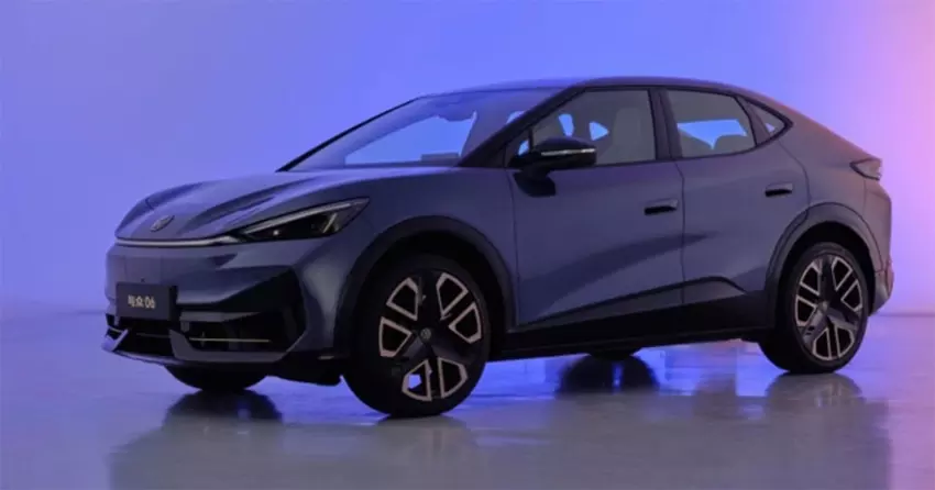 W Chinach oficjalnie zaprezentowano Volkswagena ID. Unyx 06 z dużym wyświetlaczem i akumulatorem do 80,2 kWh