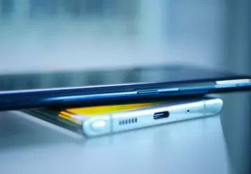 Samsung Galaxy Note 10+ ładuje się ...