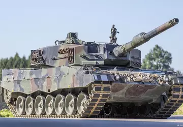 Szwajcarski parlament zezwolił na dostarczenie broni ...