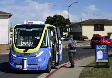 San Francisco uruchomiło bezzałogowy autobus, który ...